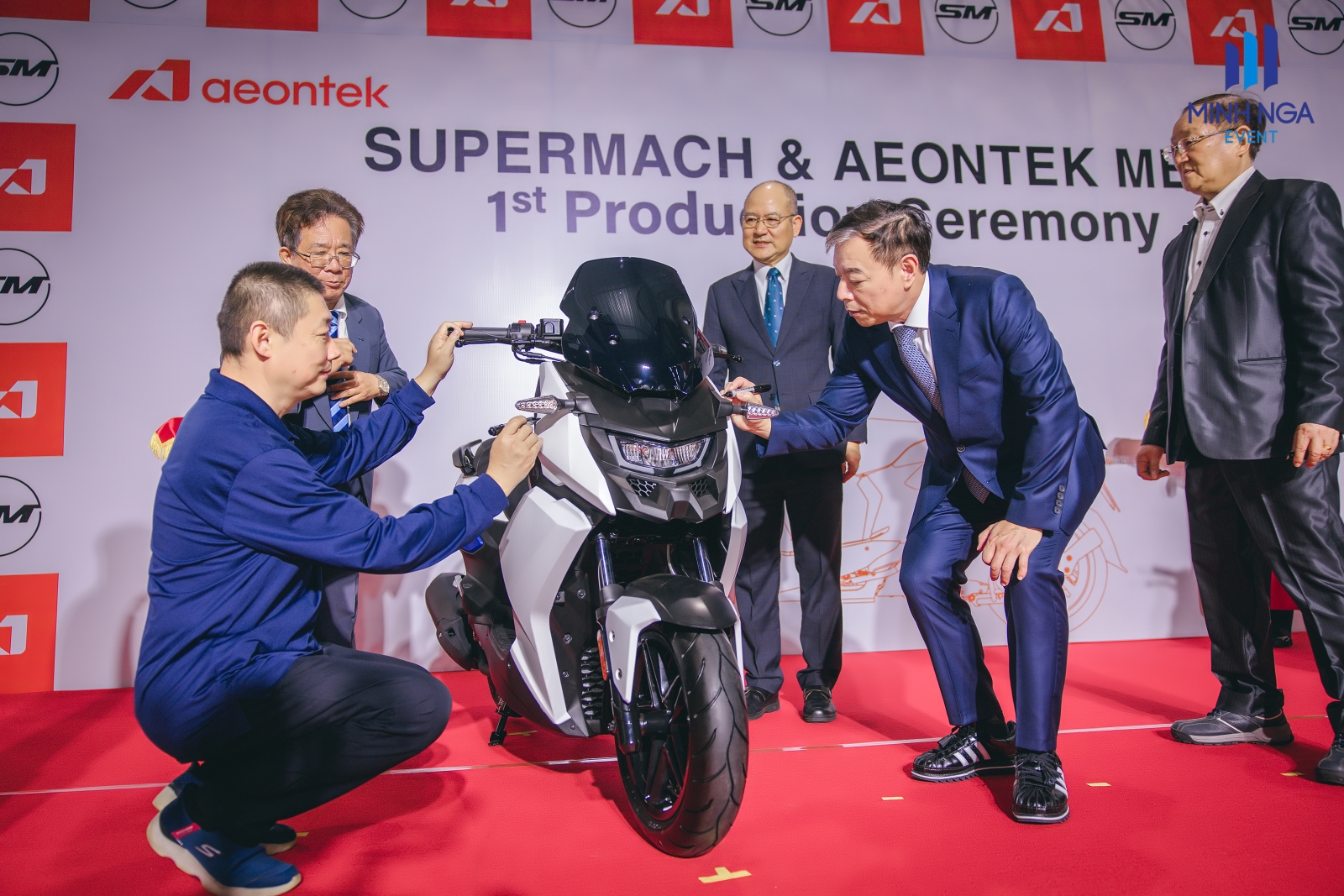 MINH NGA EVENT
