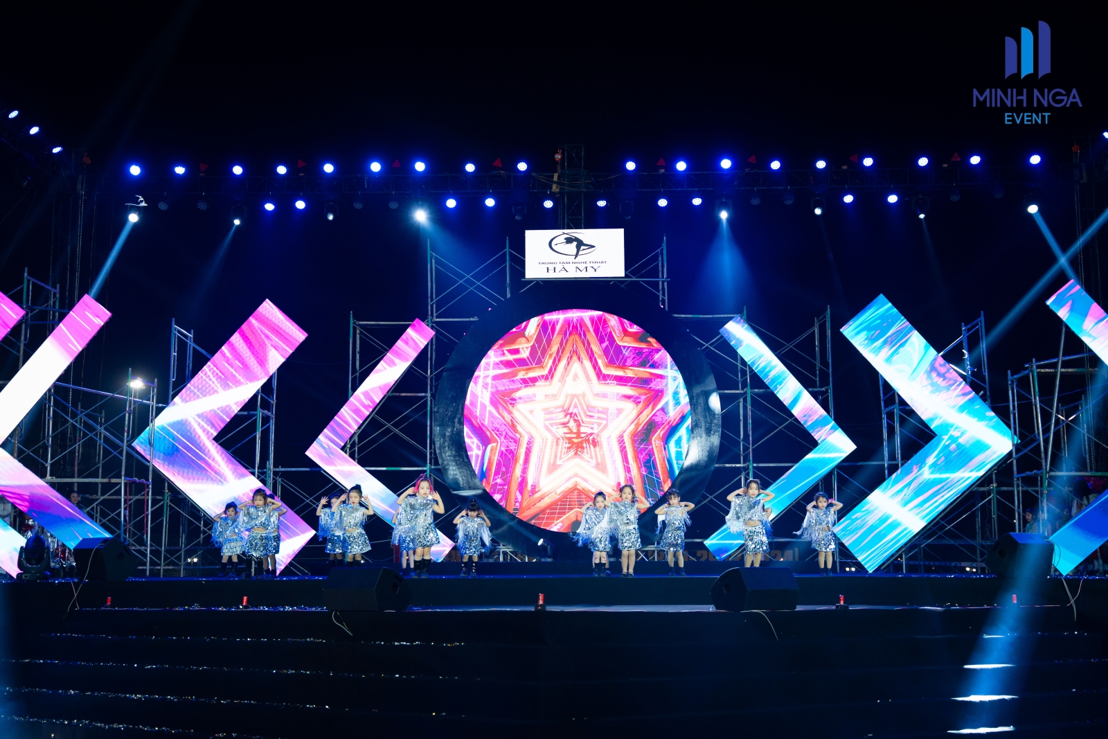 MINH NGA EVENT