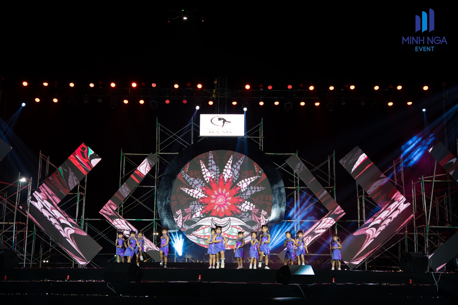 MINH NGA EVENT