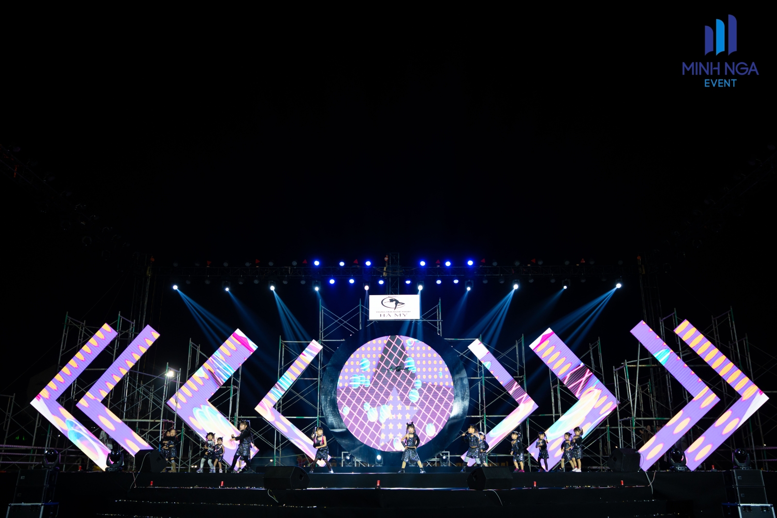 MINH NGA EVENT