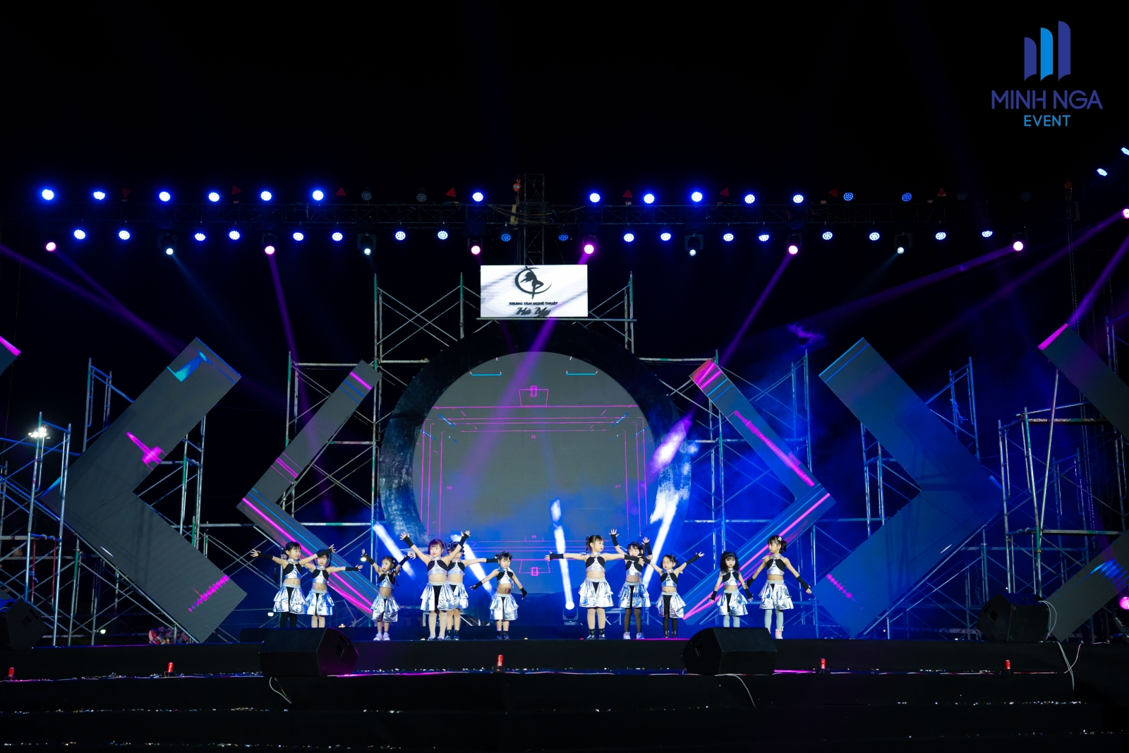 MINH NGA EVENT