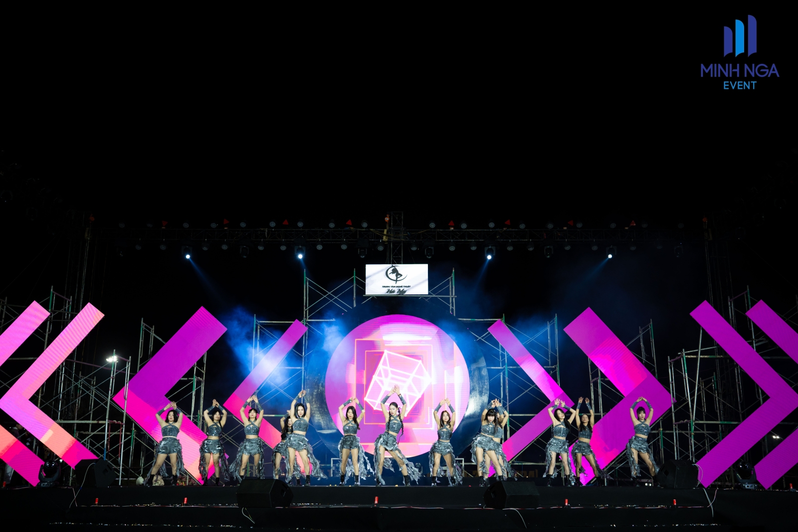 MINH NGA EVENT