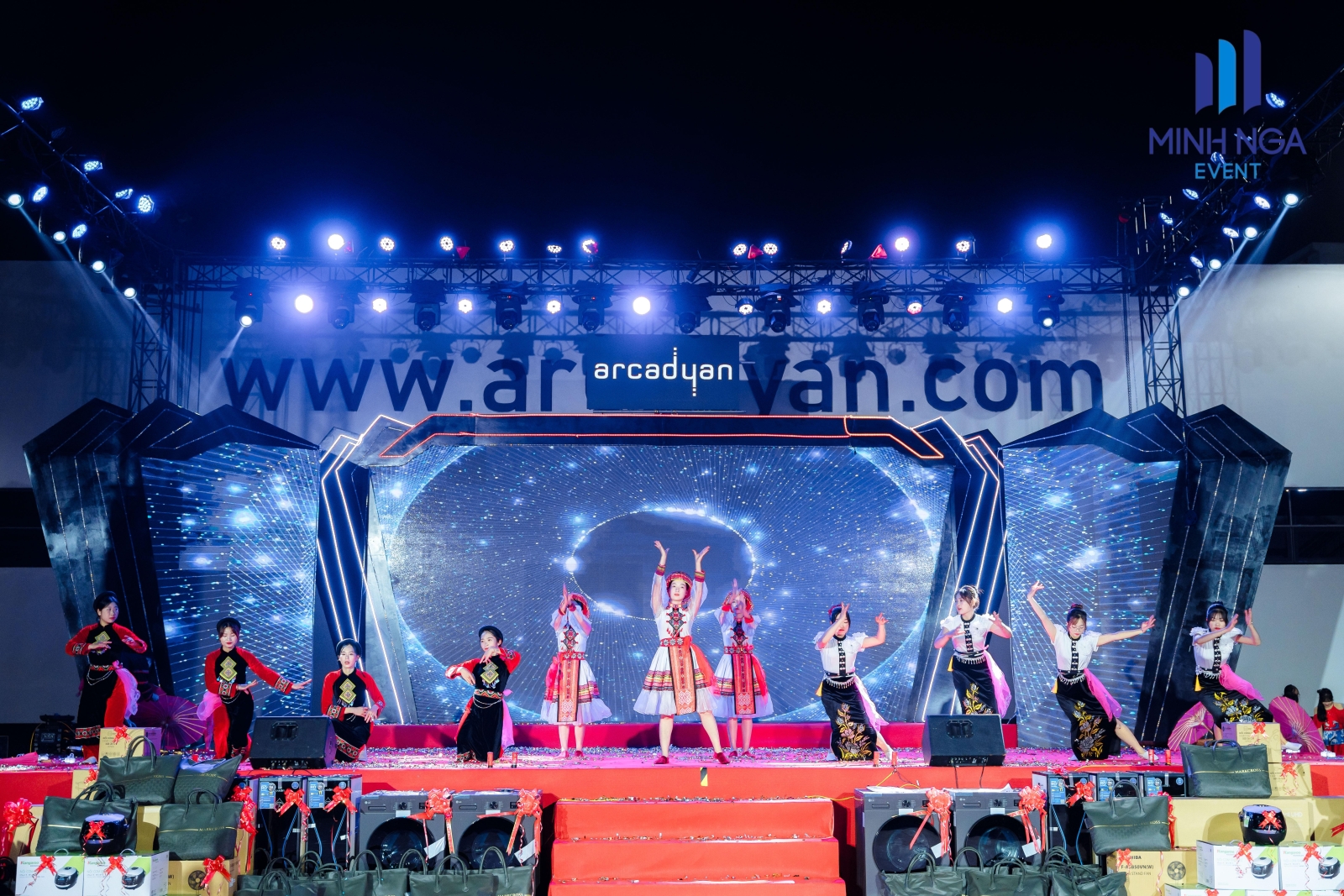MINH NGA EVENT