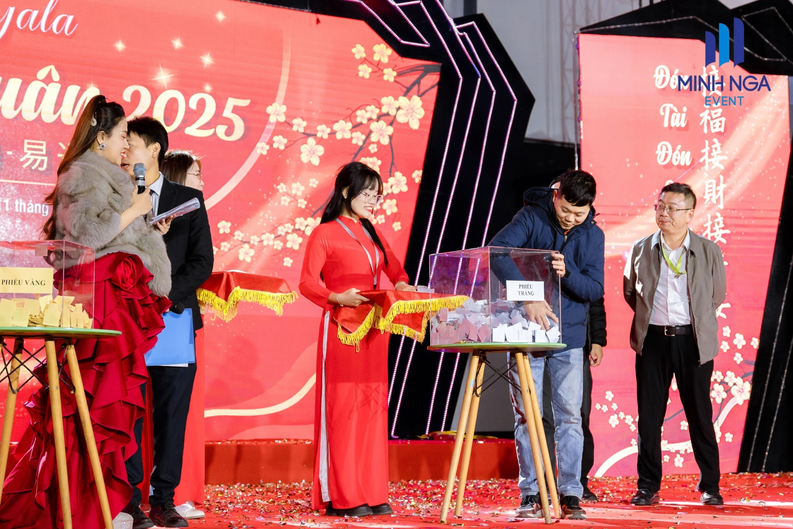 MINH NGA EVENT