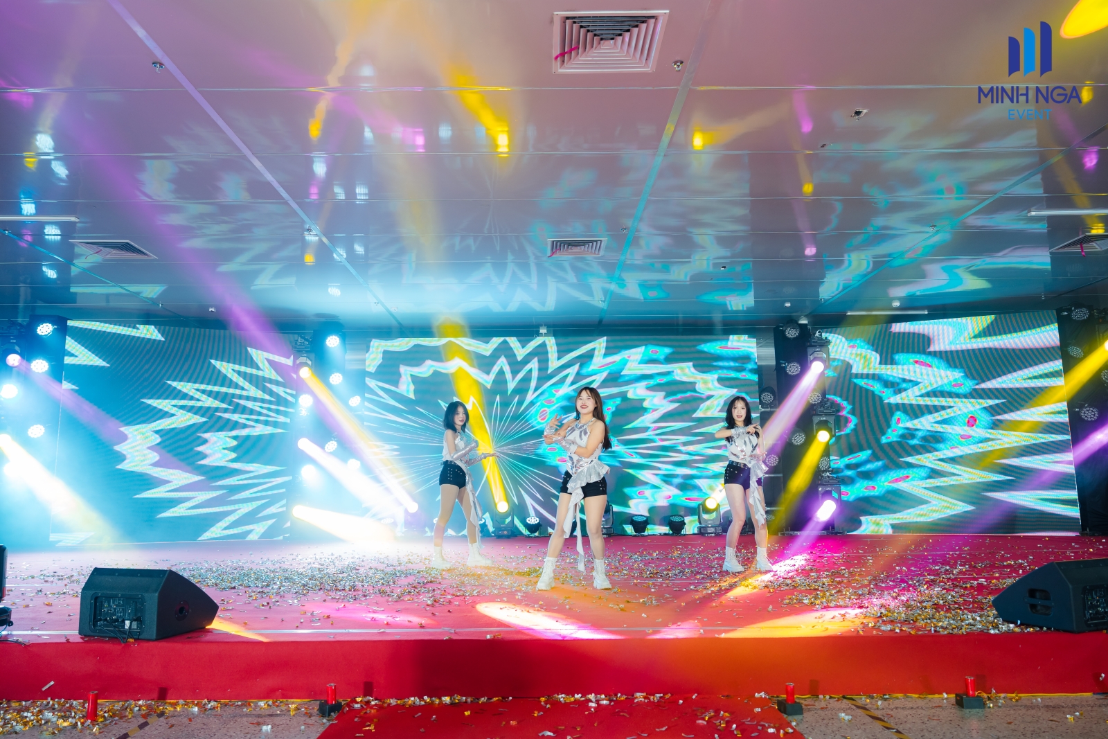 MINH NGA EVENT