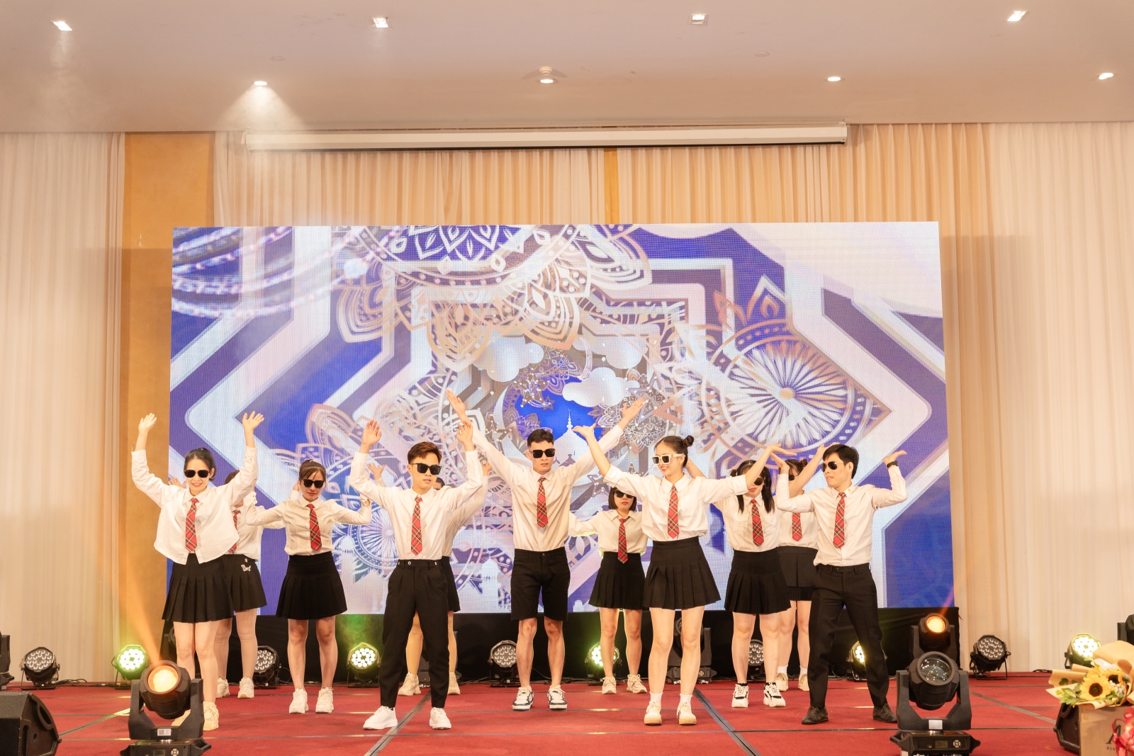 MINH NGA EVENT