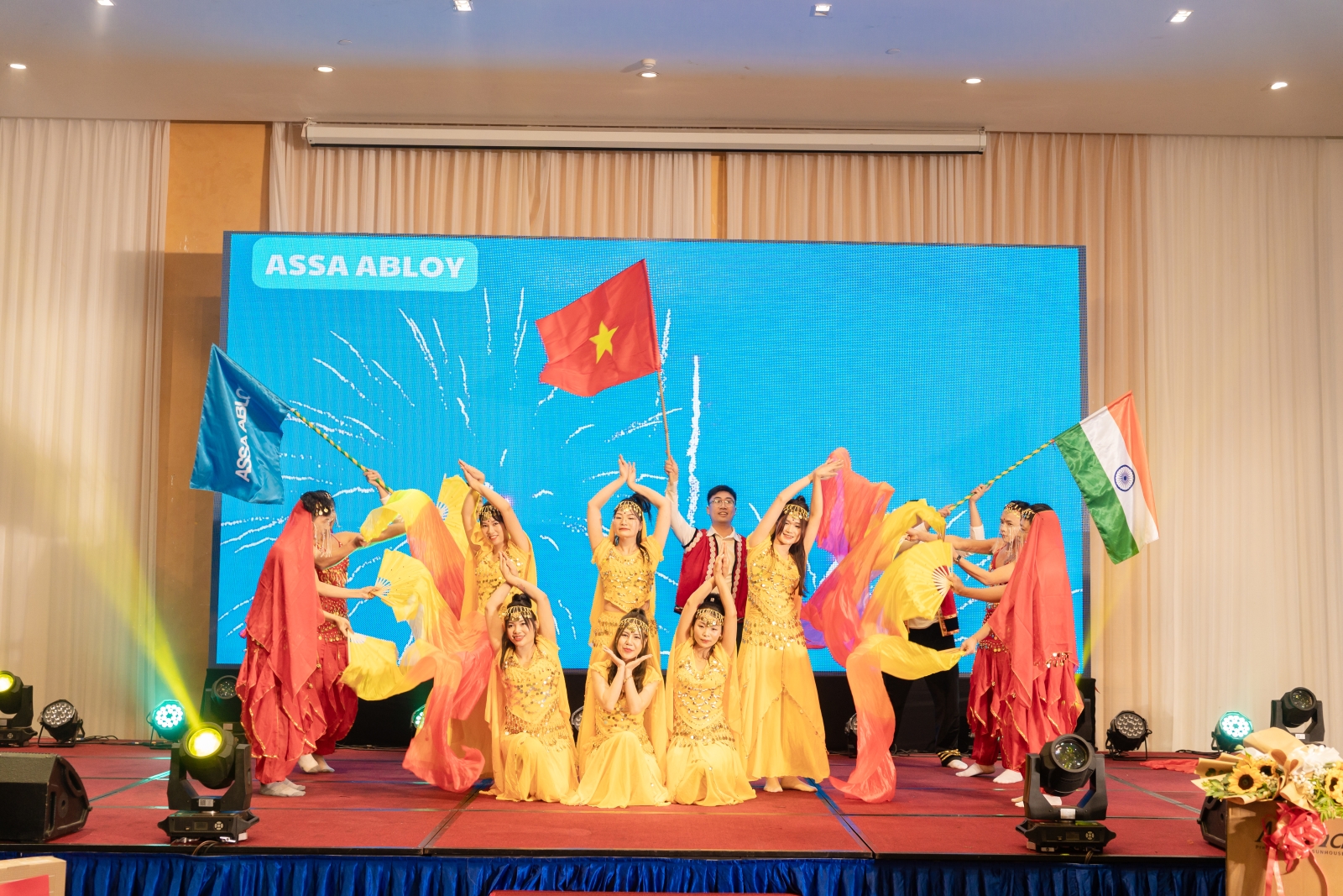 MINH NGA EVENT