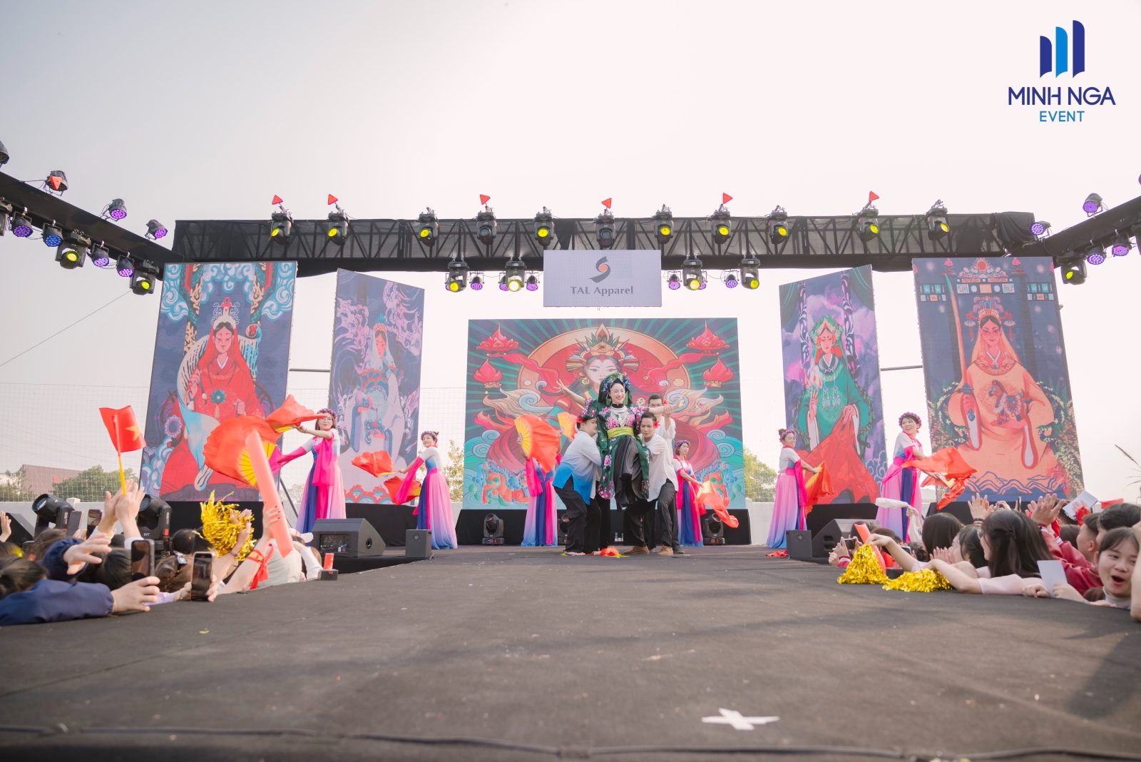 MINH NGA EVENT