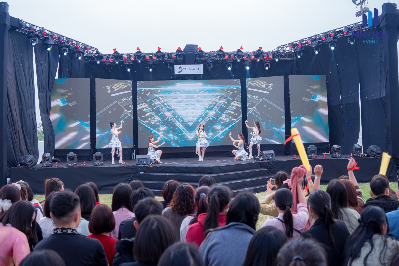 MINH NGA EVENT
