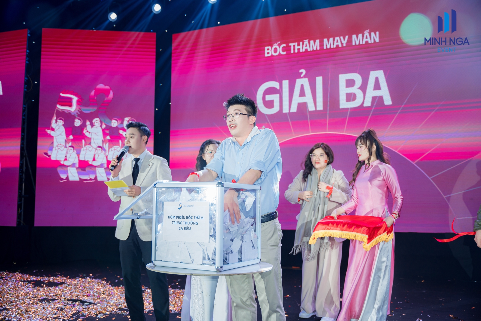 MINH NGA EVENT