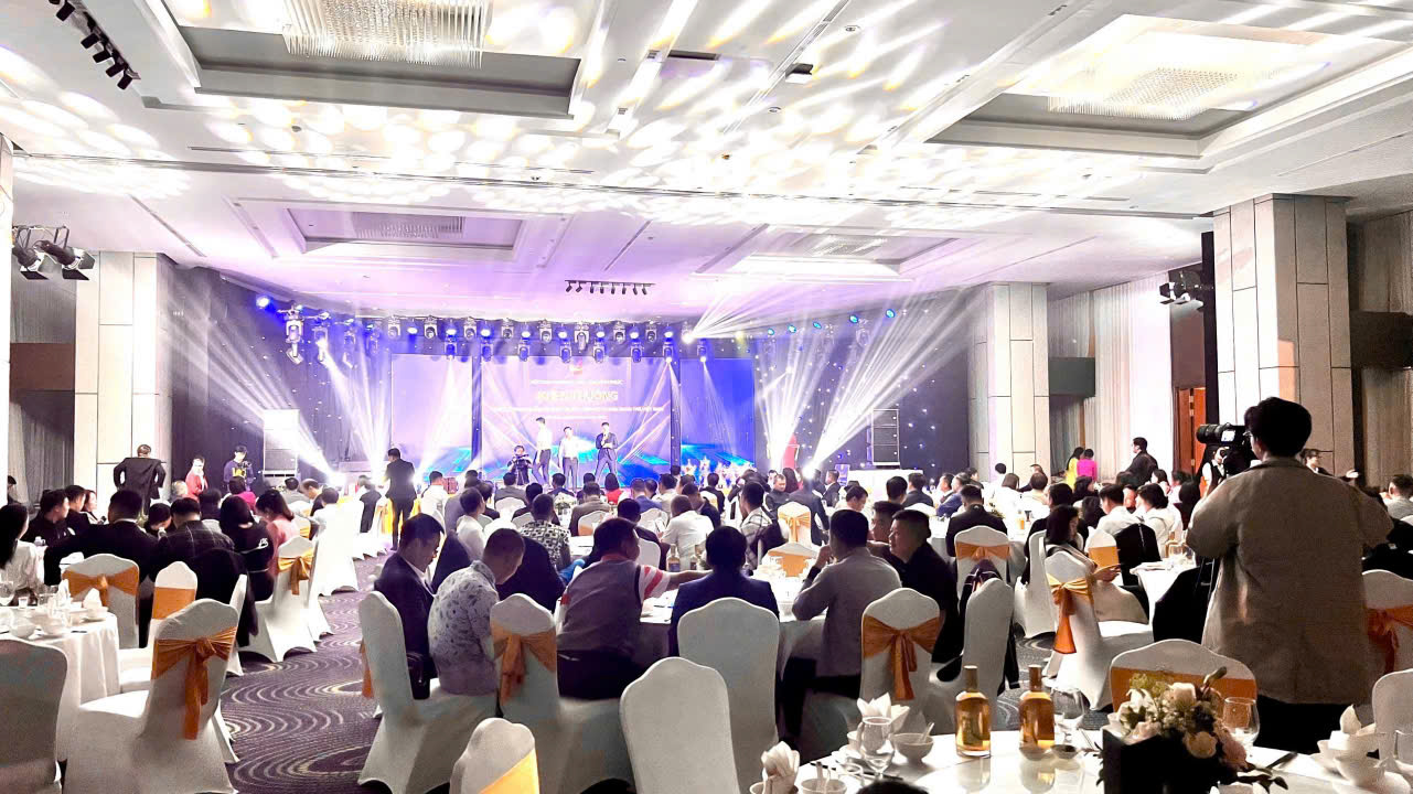 MINH NGA EVENT
